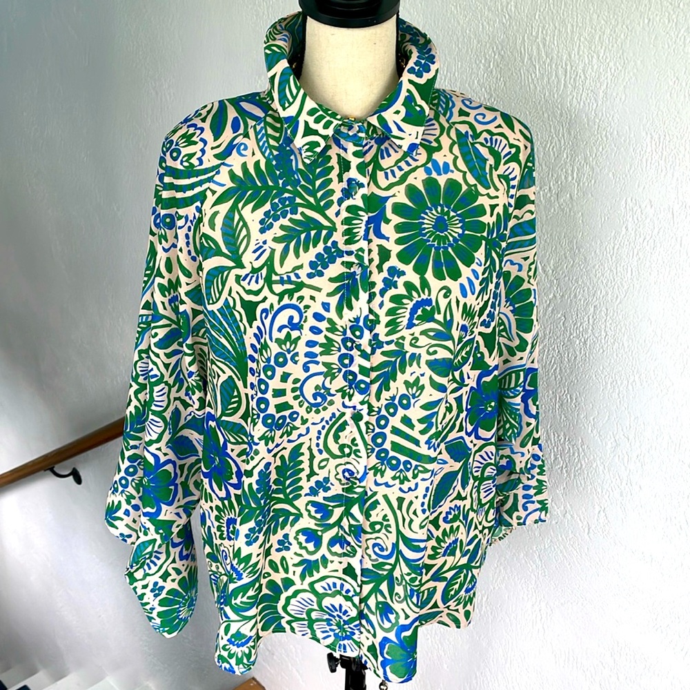 Women’s Floral Print Button-Up Top in Green & Blue